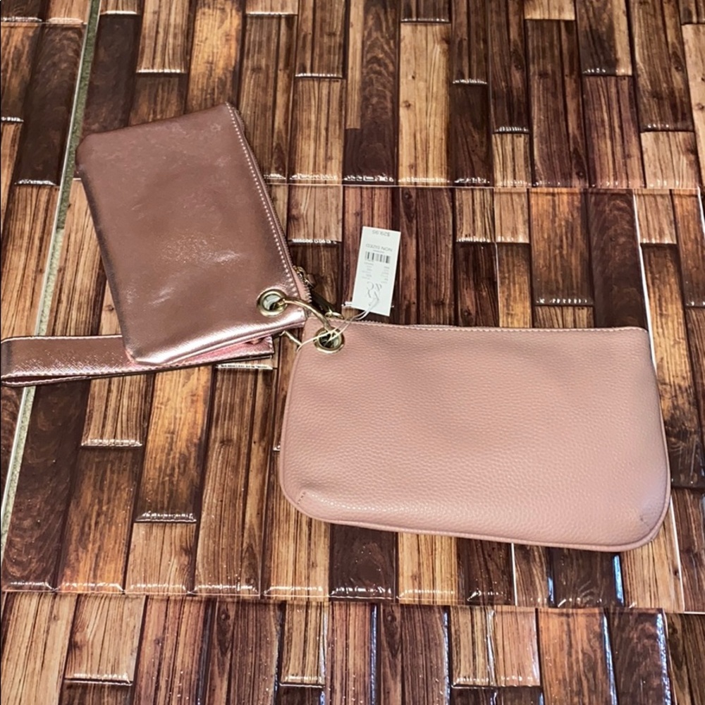 🌞NY & CO Rose Gold Wristlet NWT - Picture 2 of 4